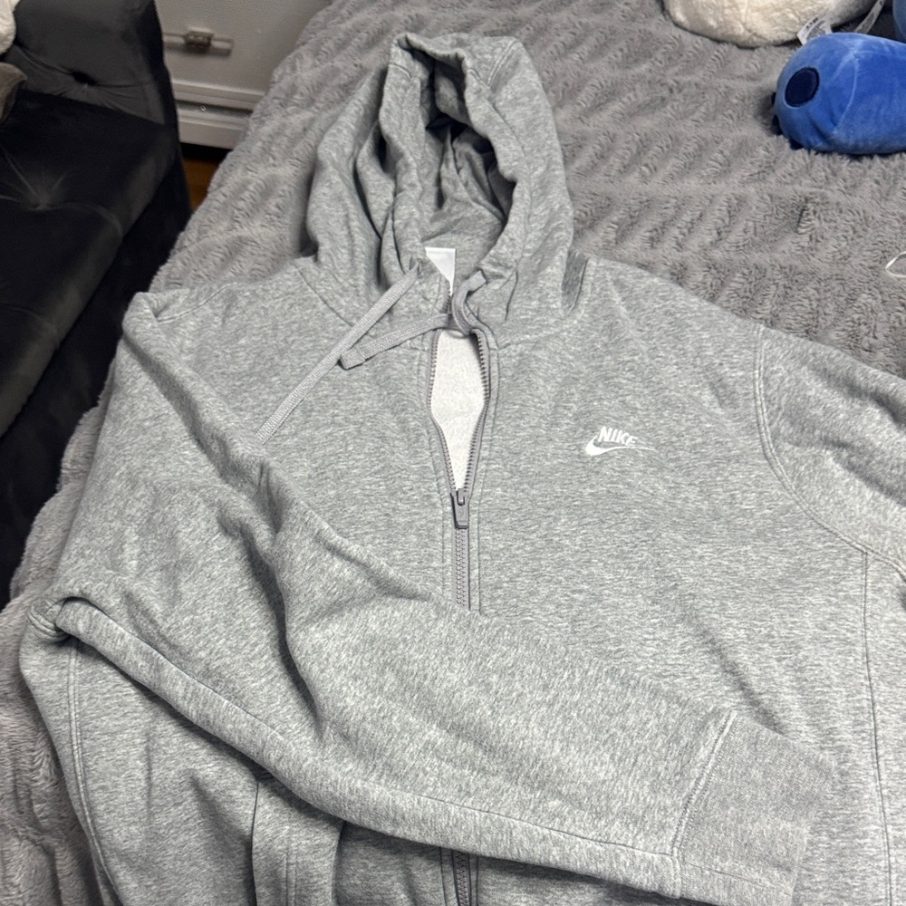 Nike Heather Gray Full-Zip Hoodie